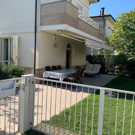 Medusablu121 Punta Marina Exterior foto